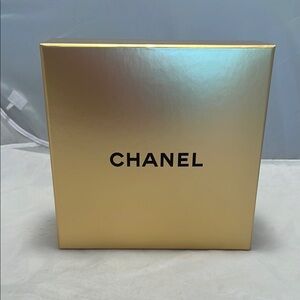 CHANEL Luxurious Gold Gift Box